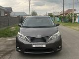 Toyota Sienna 2012 года за 13 300 000 тг. в Тараз – фото 3