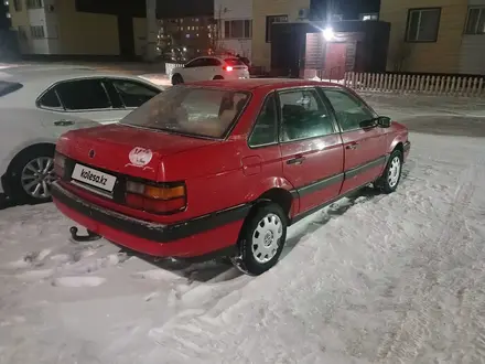 Volkswagen Passat 1988 года за 800 000 тг. в Сатпаев – фото 4