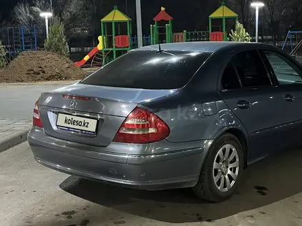 Mercedes-Benz E 320 2003 года за 5 000 000 тг. в Караганда – фото 5