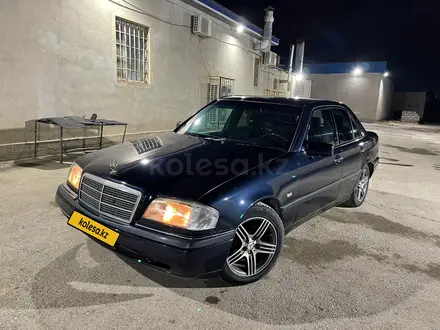 Mercedes-Benz C 230 1996 года за 2 700 000 тг. в Актау – фото 2