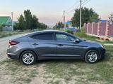 Hyundai Elantra 2019 года за 9 300 000 тг. в Актобе – фото 4