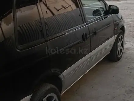 Mitsubishi Space Runner 1992 года за 1 000 000 тг. в Атырау – фото 3