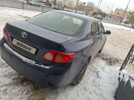 Toyota Corolla 2007 года за 3 800 000 тг. в Астана – фото 2