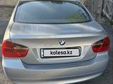 BMW 320 2005 годаүшін5 000 000 тг. в Сатпаев – фото 4