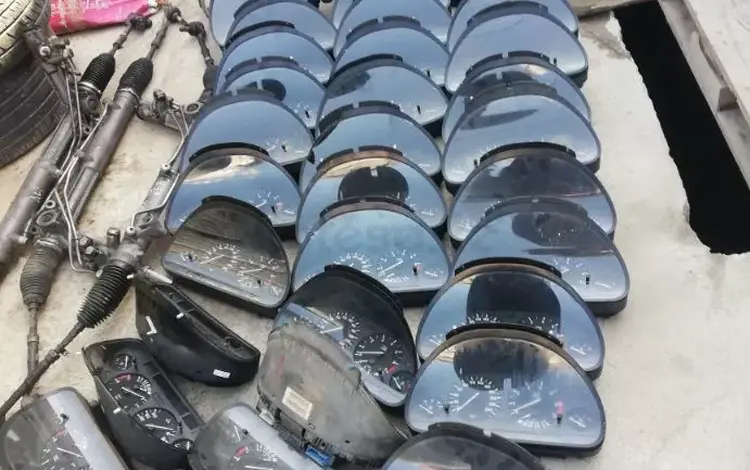 Е53 приборная панель за 15 000 тг. в Шымкент