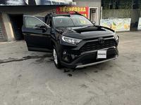 Toyota RAV4 2019 года за 13 500 000 тг. в Кокшетау