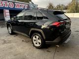 Toyota RAV4 2019 года за 13 500 000 тг. в Кокшетау – фото 3