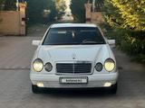 Mercedes-Benz E 320 1996 годаfor2 800 000 тг. в Астана