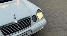 Mercedes-Benz E 320 1996 годаfor2 800 000 тг. в Караганда – фото 3