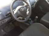 Toyota Yaris 2010 годаүшін3 200 000 тг. в Астана – фото 5