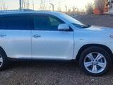Toyota Highlander 2013 годаүшін13 500 000 тг. в Караганда – фото 4