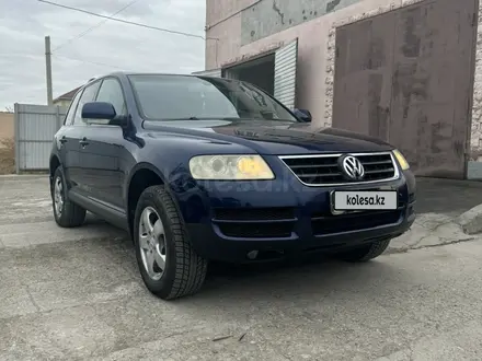 Volkswagen Touareg 2003 года за 4 300 000 тг. в Атырау