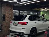 BMW X5 2019 года за 28 000 000 тг. в Караганда – фото 2