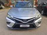 Toyota Camry 2018 года за 11 000 000 тг. в Уральск – фото 4