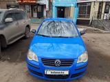 Volkswagen Polo 2006 годаүшін3 500 000 тг. в Караганда