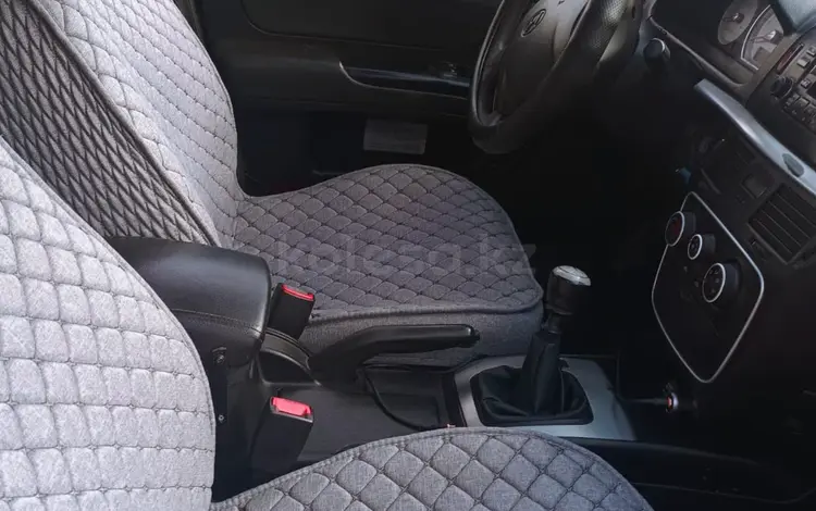 Hyundai Sonata 2006 годаүшін2 500 000 тг. в Астана
