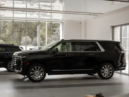 Cadillac Escalade Premium Luxury Platinum ESV 2023 года за 95 000 000 тг. в Уральск – фото 7