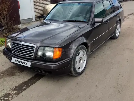 Mercedes-Benz E 300 1992 года за 1 800 000 тг. в Рудный