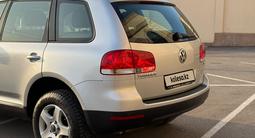 Volkswagen Touareg 2005 годаүшін6 000 000 тг. в Алматы – фото 4