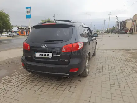 Hyundai Santa Fe 2006 года за 6 150 000 тг. в Актобе – фото 4