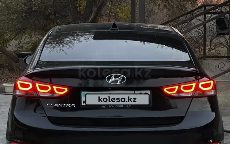 Hyundai Elantra 2016 годаfor7 200 000 тг. в Алматы