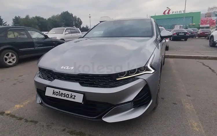 Kia K5 2022 годаfor13 500 000 тг. в Алматы