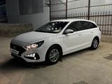 Hyundai i30 2023 года за 7 600 000 тг. в Актау – фото 2