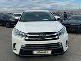 Toyota Highlander 2017 года за 9 000 000 тг. в Уральск – фото 4