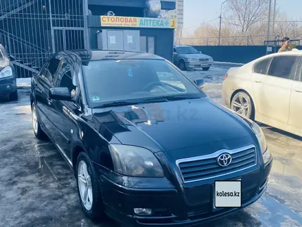 Toyota Avensis 2004 года за 4 200 000 тг. в Алматы – фото 2