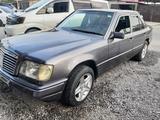 Mercedes-Benz E 280 1995 года за 2 300 000 тг. в Жанакорган – фото 3