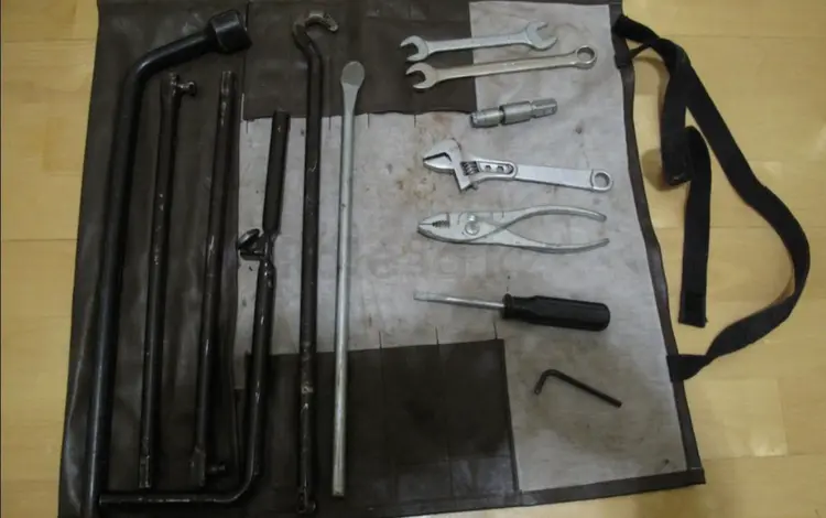 Оригинальный Набор инструментов. Инструменты. Ключи за 35 000 тг. в Алматы