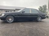 Mercedes-Benz S 500 1995 годаүшін2 650 000 тг. в Астана – фото 2