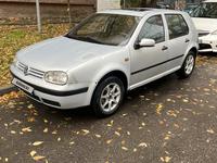 Volkswagen Golf 1998 года за 1 550 000 тг. в Алматы