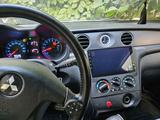 Mitsubishi Outlander 2003 годаүшін3 900 000 тг. в Алматы – фото 2
