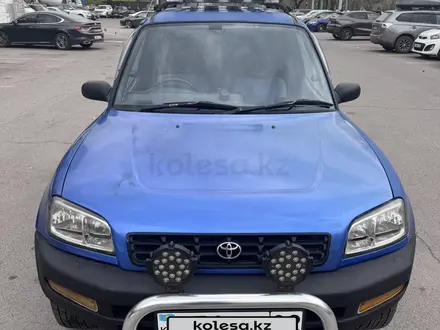 Toyota RAV4 1996 года за 2 450 000 тг. в Алматы – фото 3
