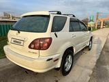 Lexus RX 300 1999 года за 3 900 000 тг. в Алматы – фото 3