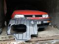 Защита (пыльник) двигателя для Volkswagen Golf 3/Vento за 30 000 тг. в Алматы