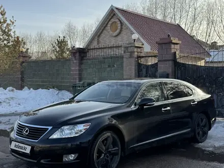 Lexus LS 460 2011 года за 8 000 000 тг. в Астана – фото 4