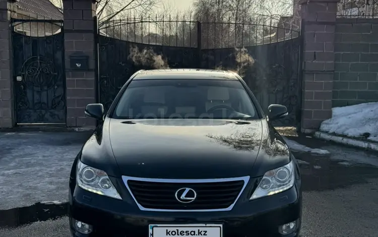 Lexus LS 460 2011 года за 8 000 000 тг. в Астана