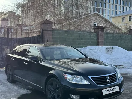 Lexus LS 460 2011 года за 8 000 000 тг. в Астана – фото 2