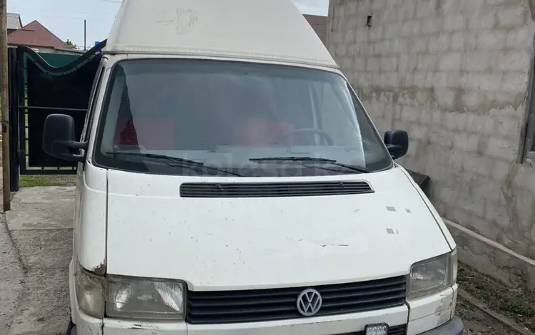 Volkswagen Transporter 1994 годаүшін1 700 000 тг. в Рудный