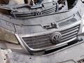 Передняя часть ноускат морда Volkswagen Passat B6 за 300 000 тг. в Алматы