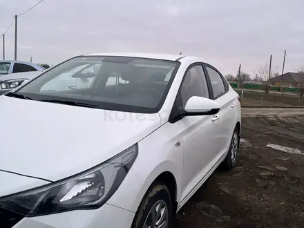 Hyundai Accent 2022 года за 7 750 000 тг. в Уральск – фото 7