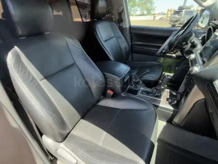 Toyota Land Cruiser Prado 2012 года за 14 400 000 тг. в Алматы – фото 4