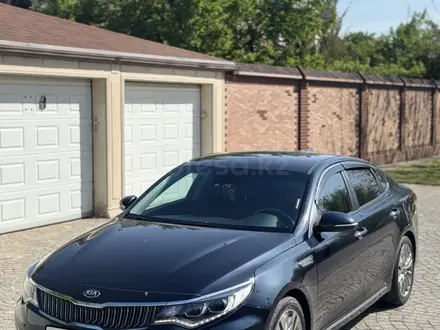 Kia K5 2018 года за 9 900 000 тг. в Шымкент