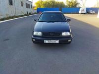 Volkswagen Vento 1993 годаfor1 600 000 тг. в Темиртау