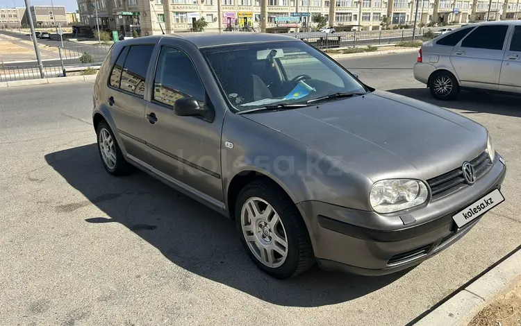 Volkswagen Golf 2002 годаүшін2 000 000 тг. в Актау