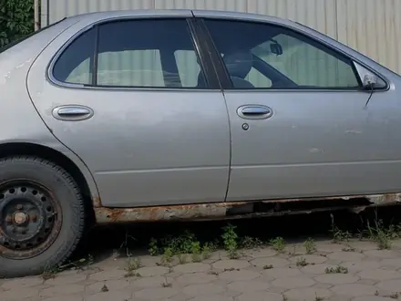 Nissan Bluebird 1995 года за 400 000 тг. в Алматы – фото 2