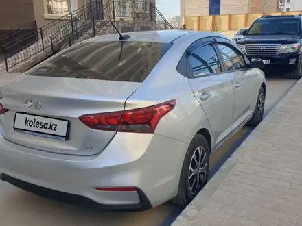 Hyundai Accent 2019 года за 7 400 000 тг. в Актау – фото 4