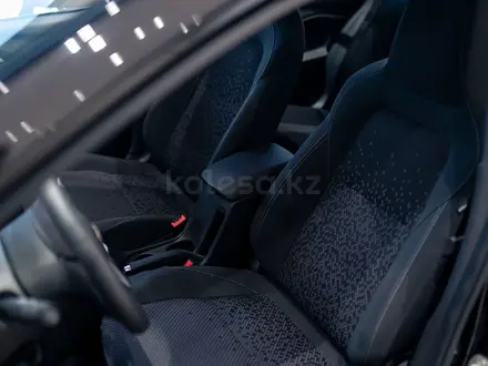 Chevrolet Onix LTZ 2026 года за 7 590 000 тг. в Алматы – фото 13